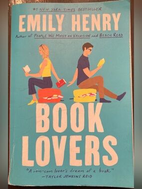 Book Lovers, Emily Henry, paperback